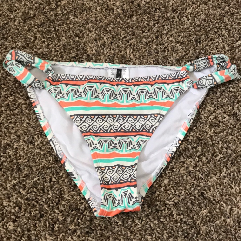 O’Neill Cheeky Bikini Bottoms